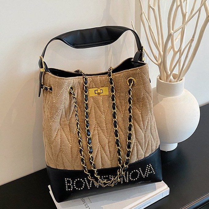 PU Bucket Bag with Magnetic Closure and Spliced Design – 2025 Autumn Handbag Shoulder Crossbody Bag