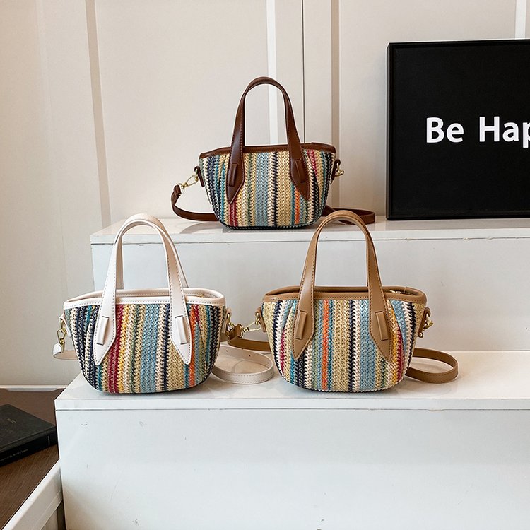 PU Woven Small Square Bag with Zipper Closure – One Size